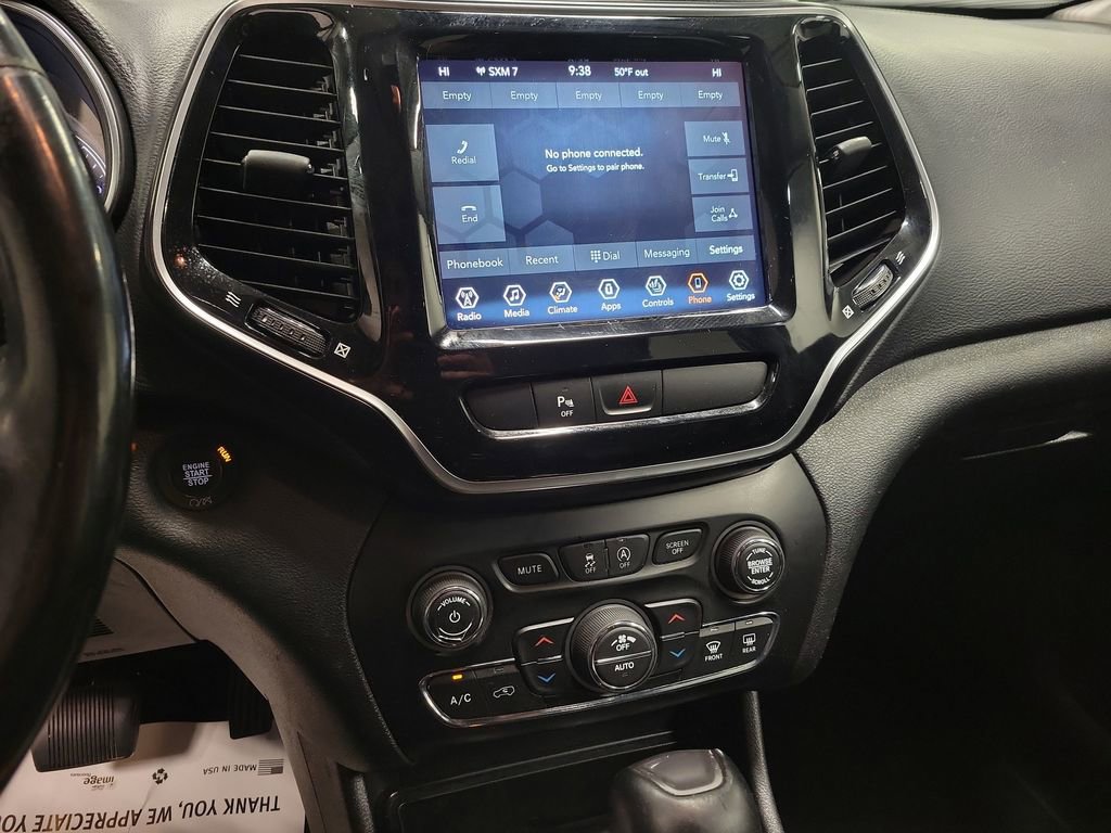 Used 2019 Jeep Cherokee Limited AWD/4WD image 15