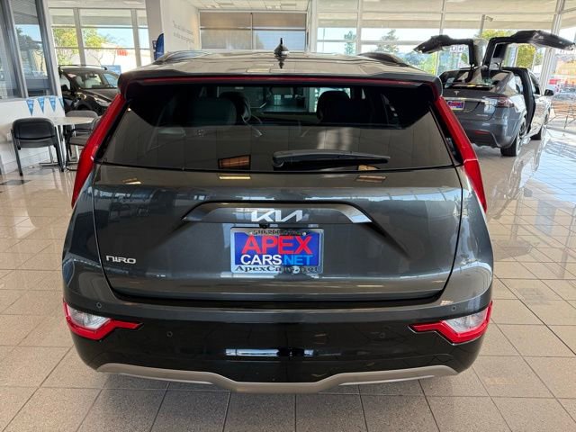 Used 2023 Kia Niro Wind w/ Wind Preserve Package FWD image 4