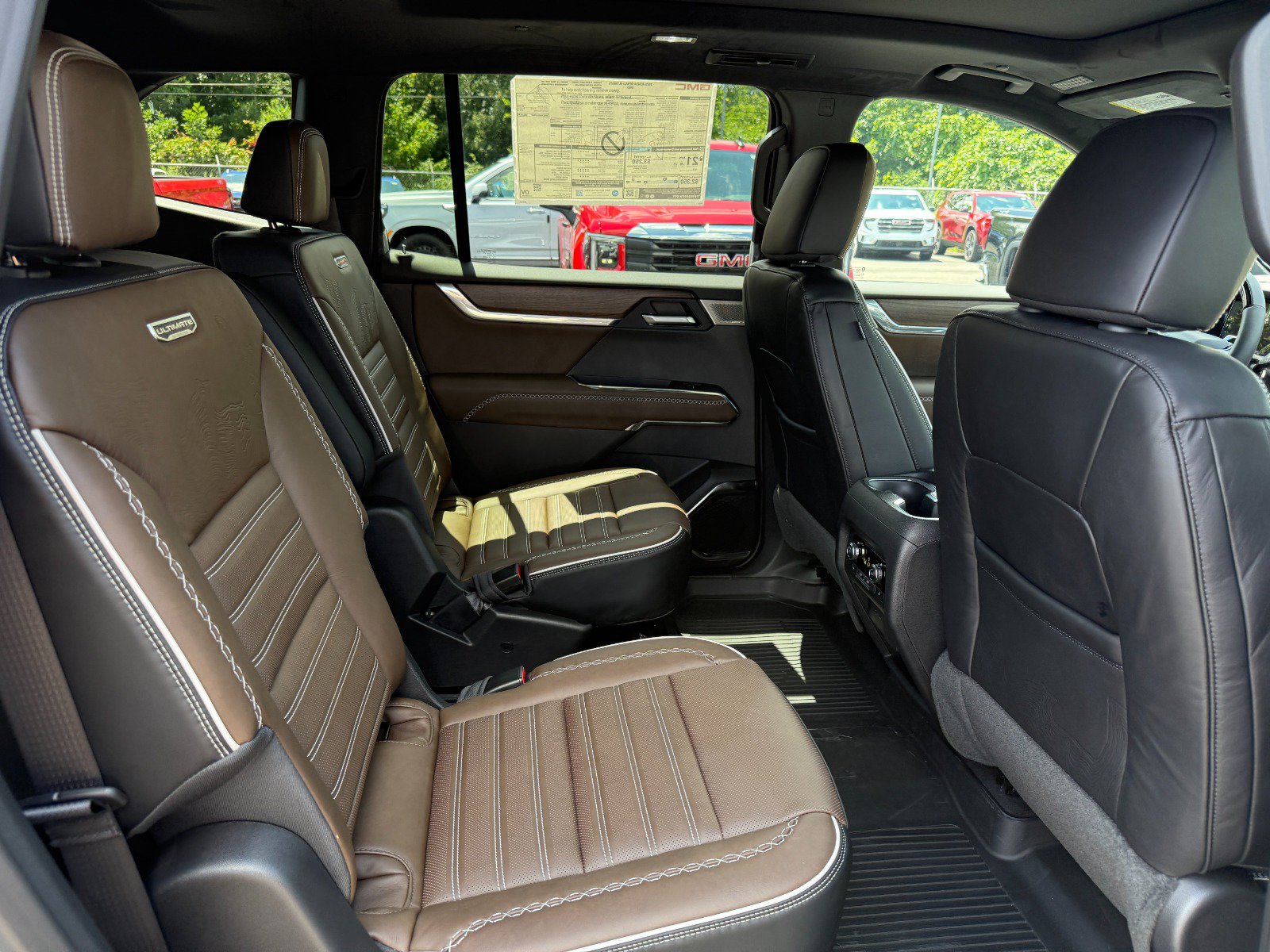 New 2026 GMC Acadia Denali Ultimate w/ LPO, Rugged Package AWD/4WD image 22