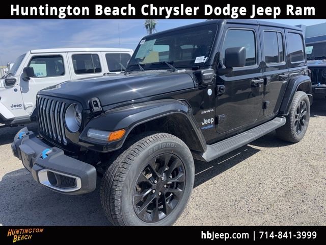 Used 2022 Jeep Wrangler Unlimited Sahara w/ Cold Weather Group AWD/4WD image 1