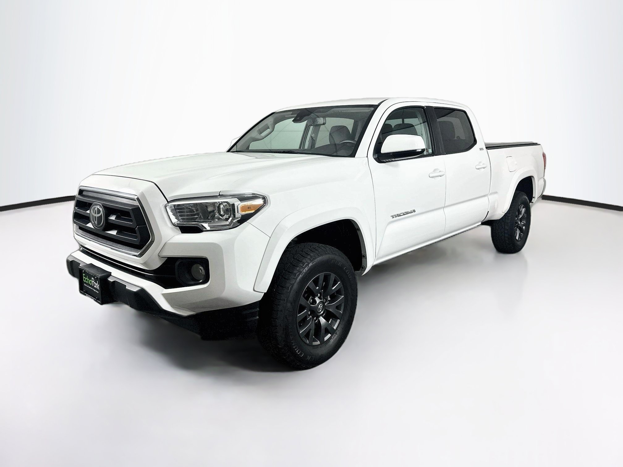 Used 2023 Toyota Tacoma SR5 RWD image 3