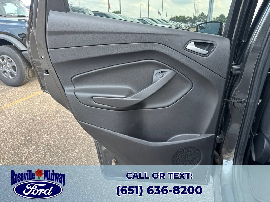 Used 2015 Ford Escape SE AWD/4WD image 31