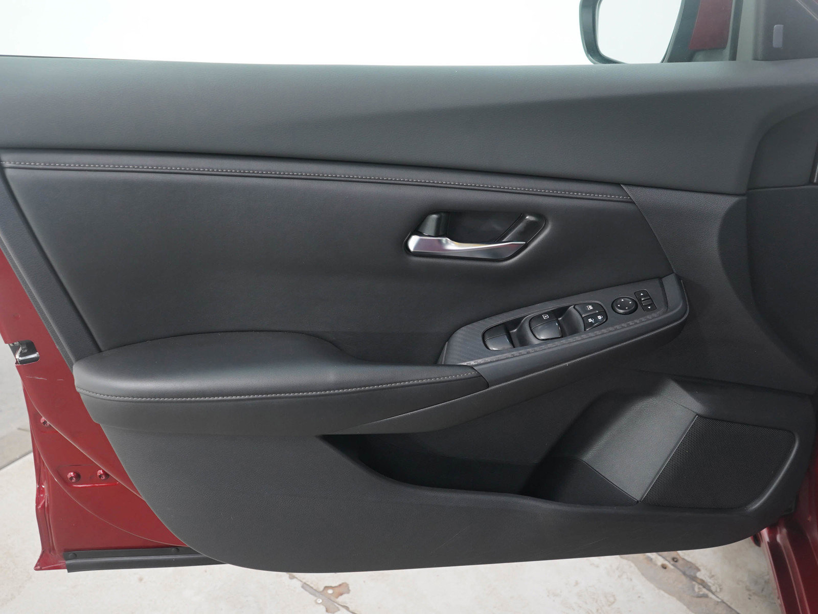 Used 2020 Nissan Sentra SV image 18