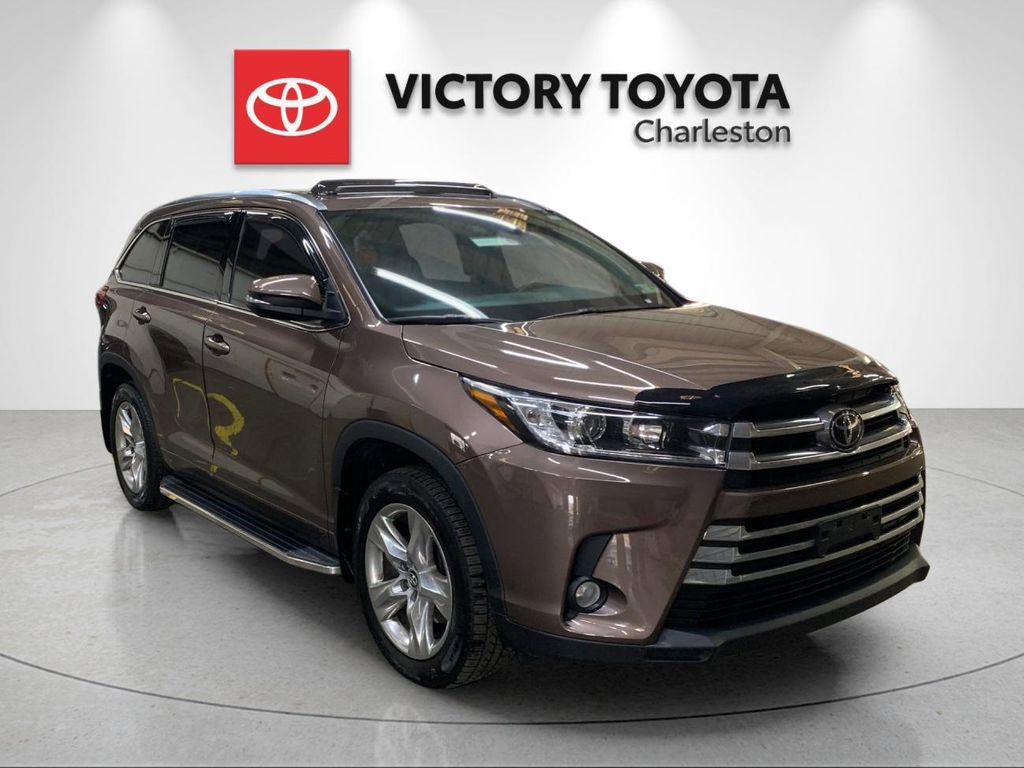 Used 2018 Toyota Highlander Limited image 5