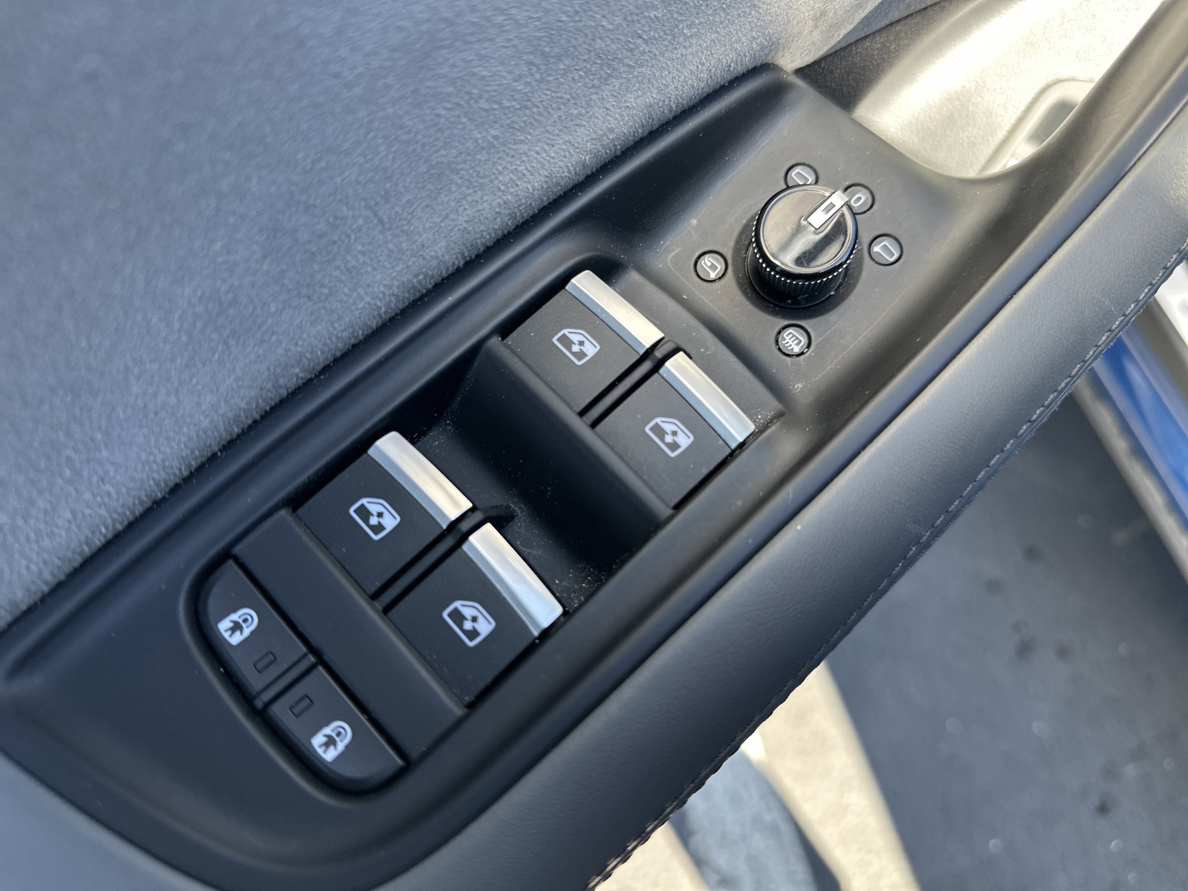 Used 2024 Audi SQ8 Prestige w/ Prestige Package image 15