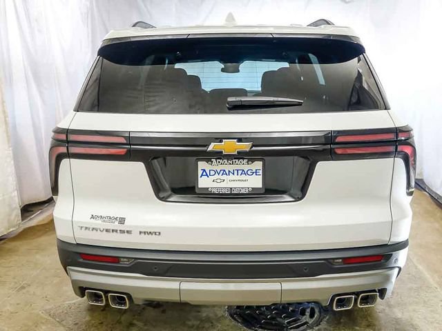 New 2026 Chevrolet Traverse LT w/ LPO, Floor Liner Package AWD/4WD image 6