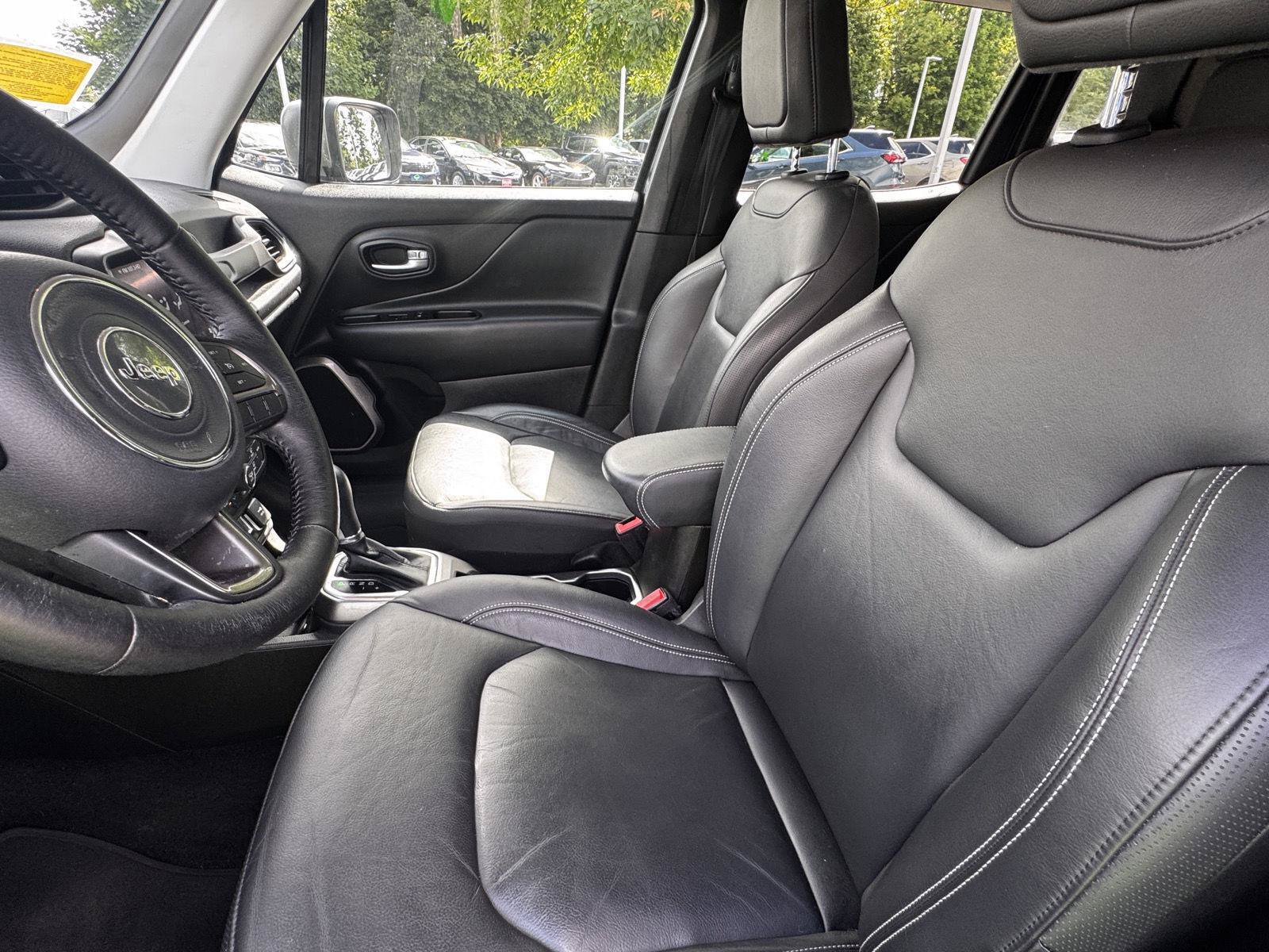 Used 2021 Jeep Renegade Limited AWD/4WD image 11