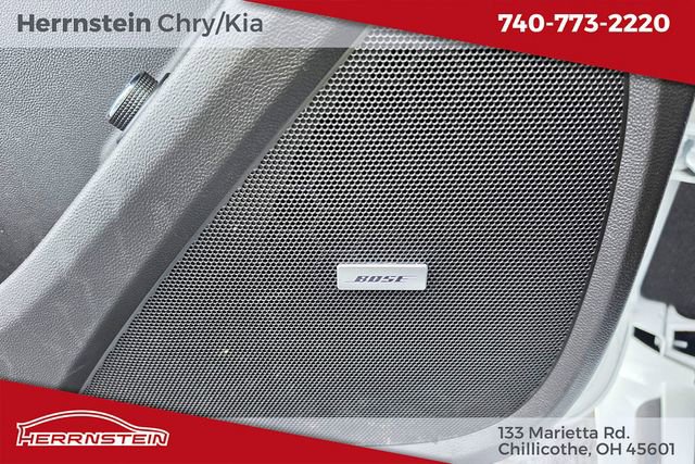 Used 2024 Chevrolet Traverse High Country image 16