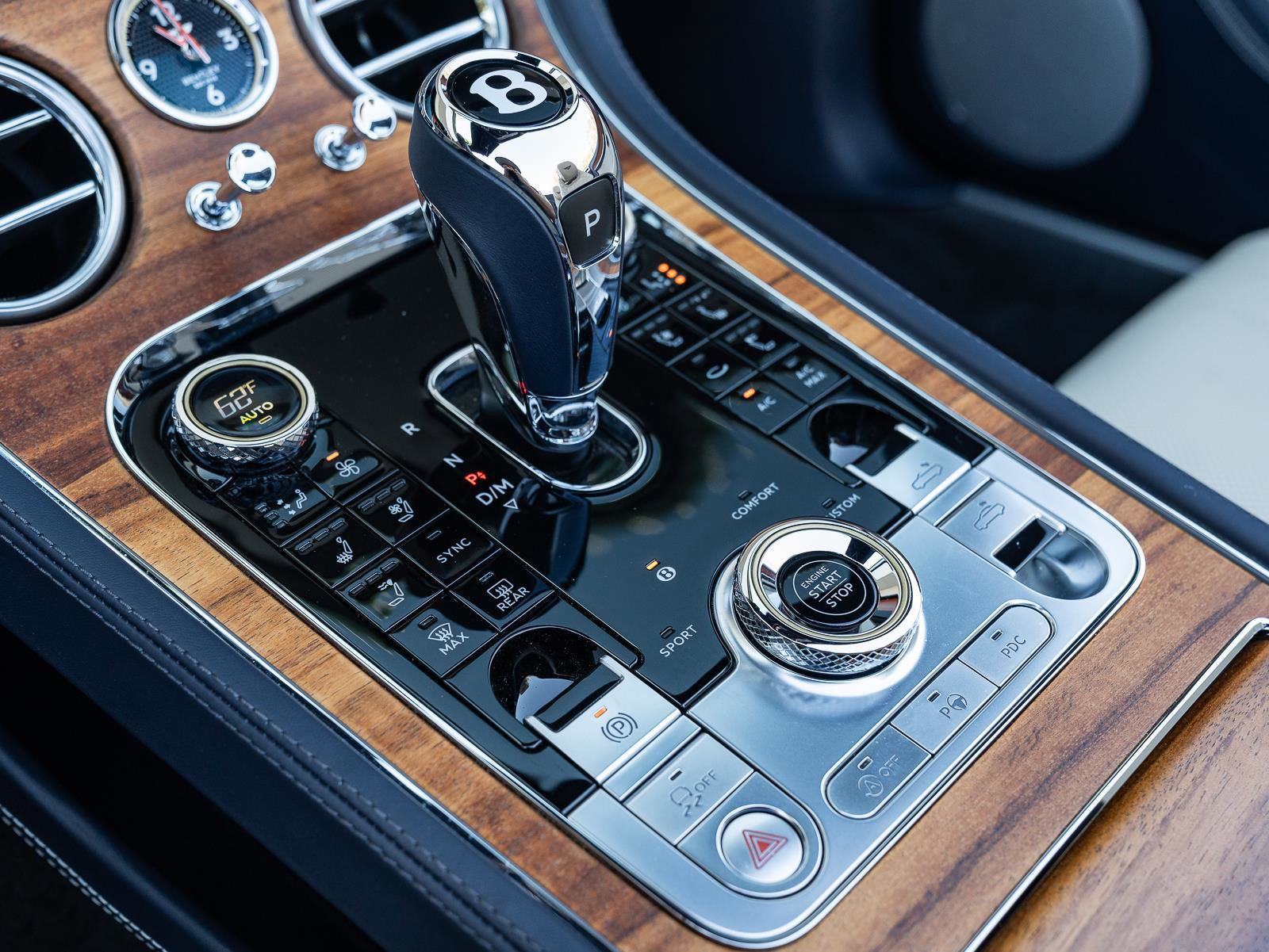 Used 2022 Bentley Continental GT image 52