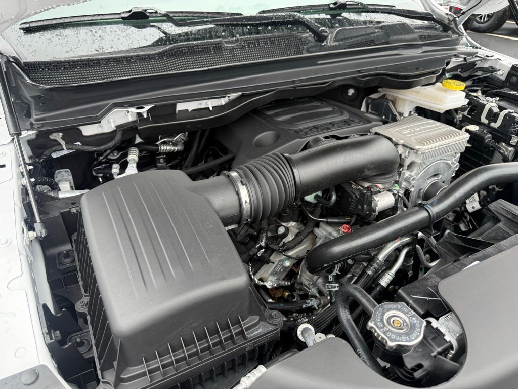 New 2026 RAM 1500 Big Horn AWD/4WD image 13