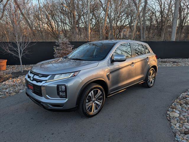 Used 2021 Mitsubishi Outlander Sport SE image 1