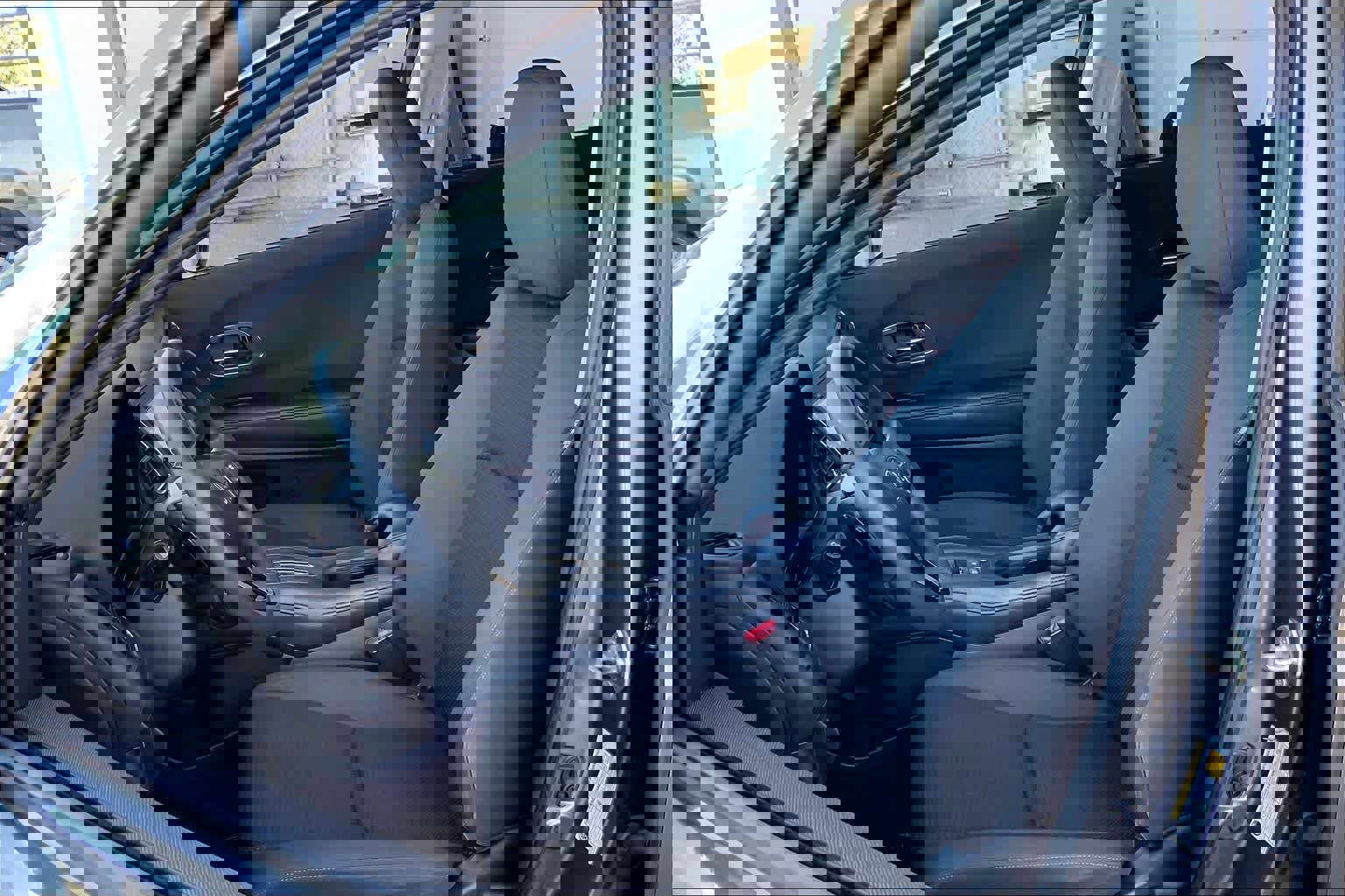 Used 2019 Honda HR-V EX image 8