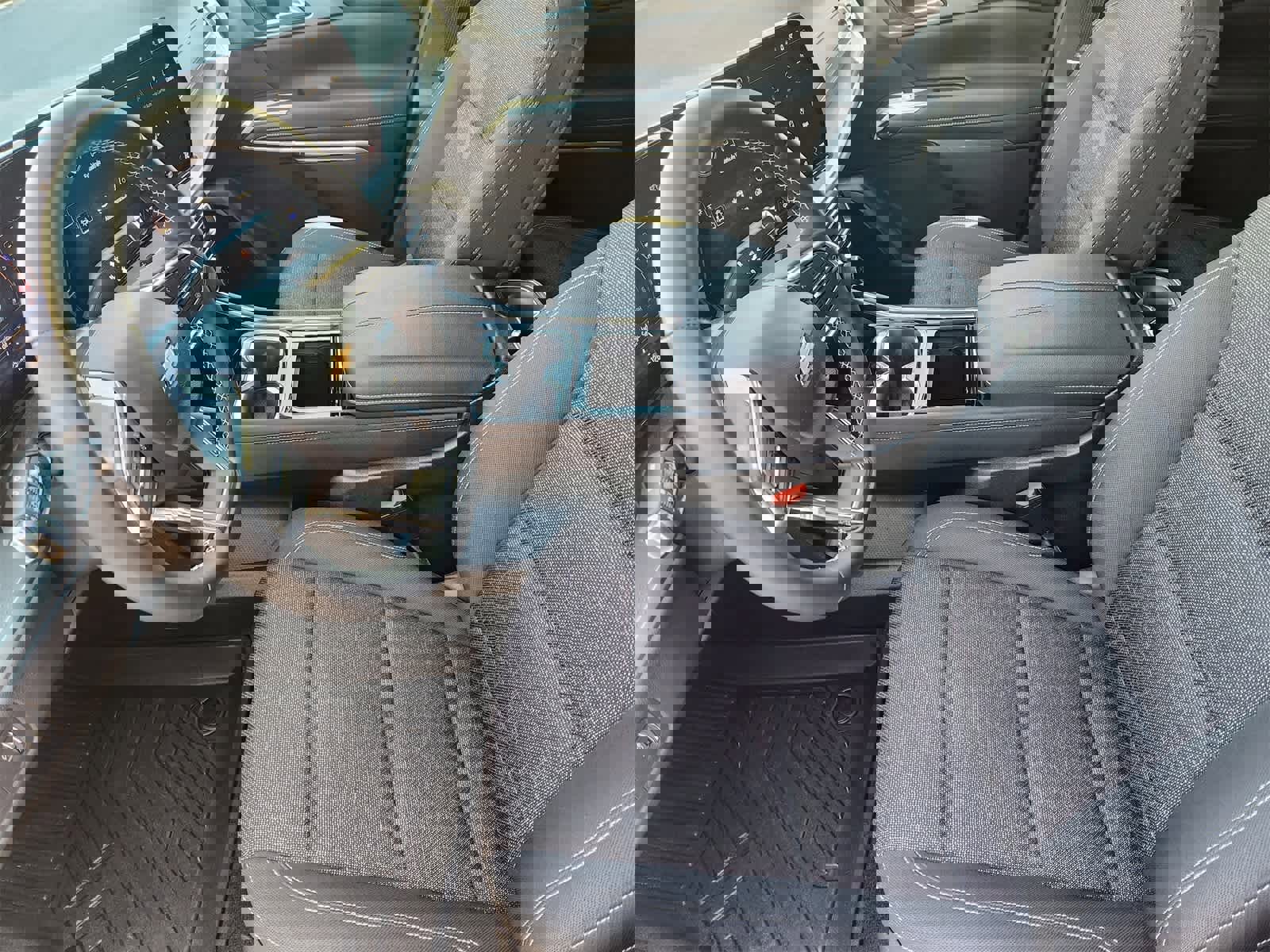 Used 2024 Chevrolet Traverse LS image 12