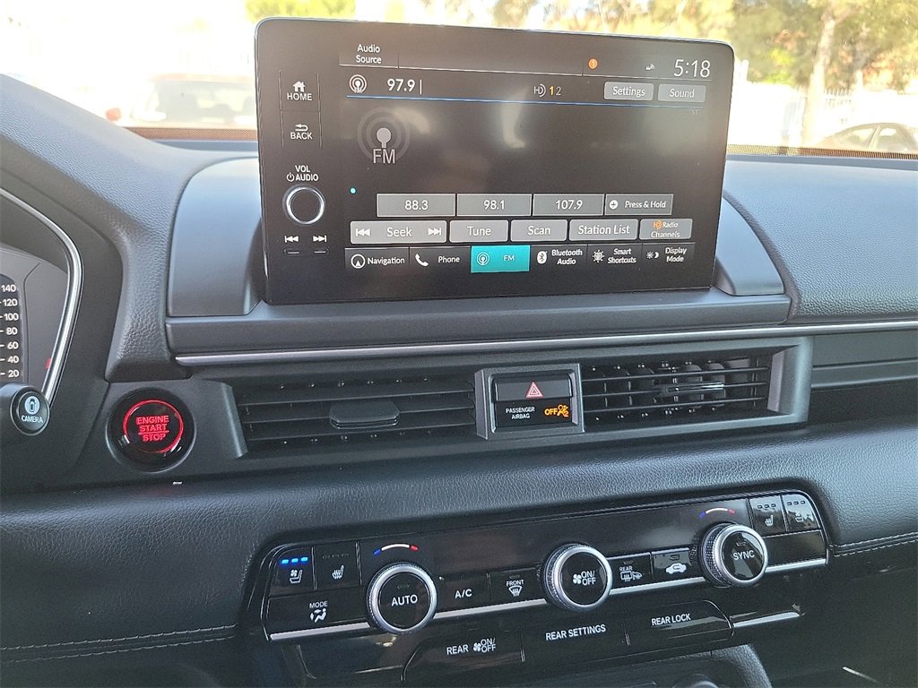 Used 2023 Honda Pilot Elite image 7