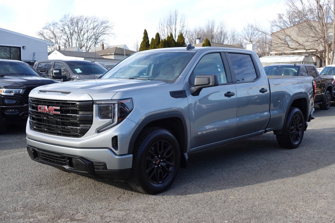 Used 2023 GMC Sierra 1500 Pro w/ Graphite Edition