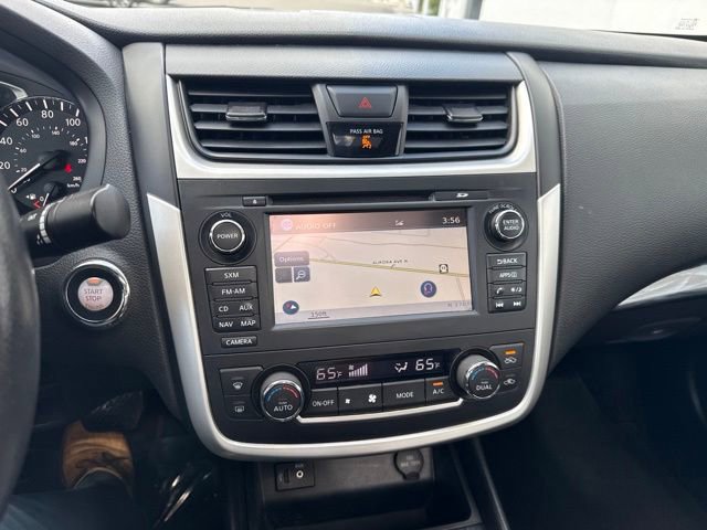 Used 2016 Nissan Altima 2.5 SL w/ 2.5 Technology w/LED Package FWD image 23