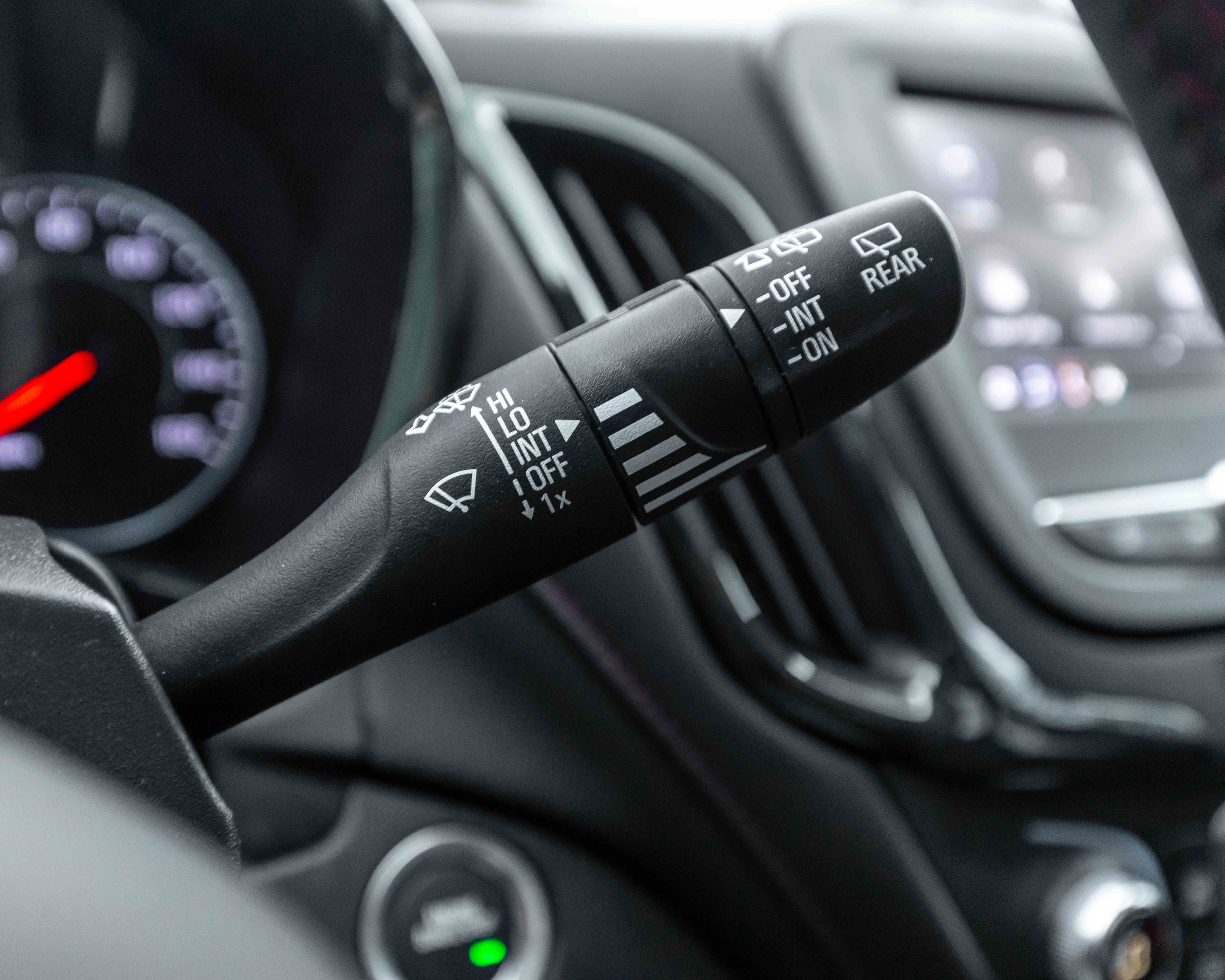 Used 2023 Chevrolet Equinox RS image 71