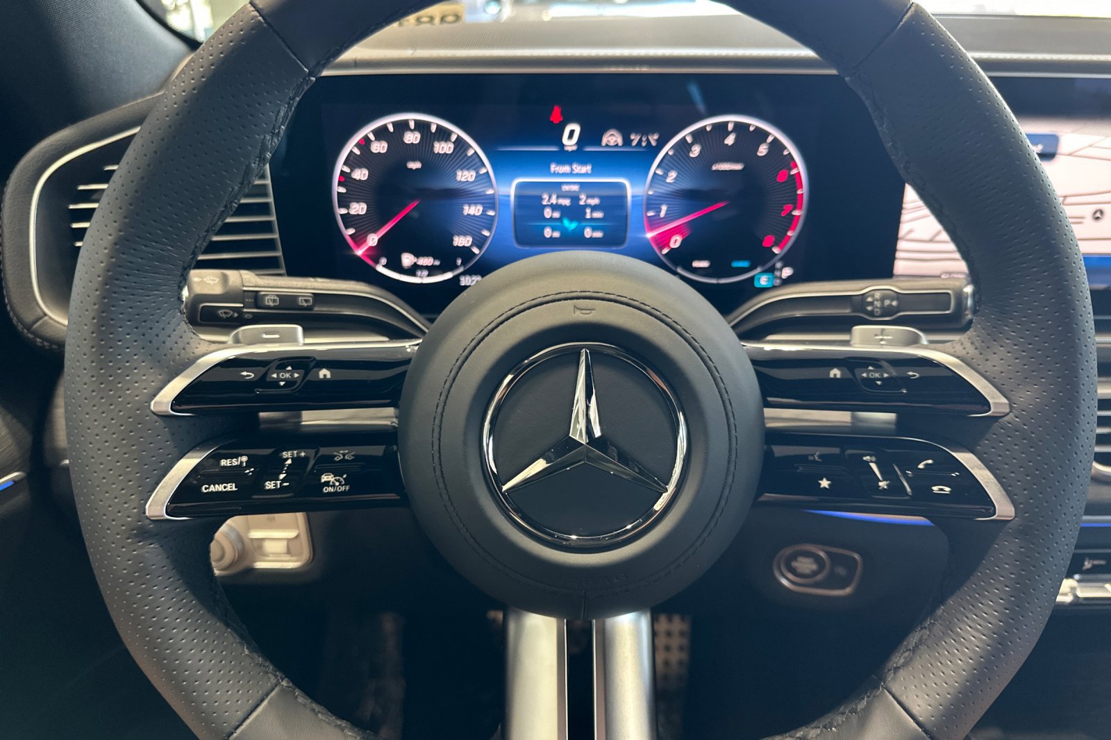 New 2025 Mercedes-Benz GLS 450 4MATIC image 25