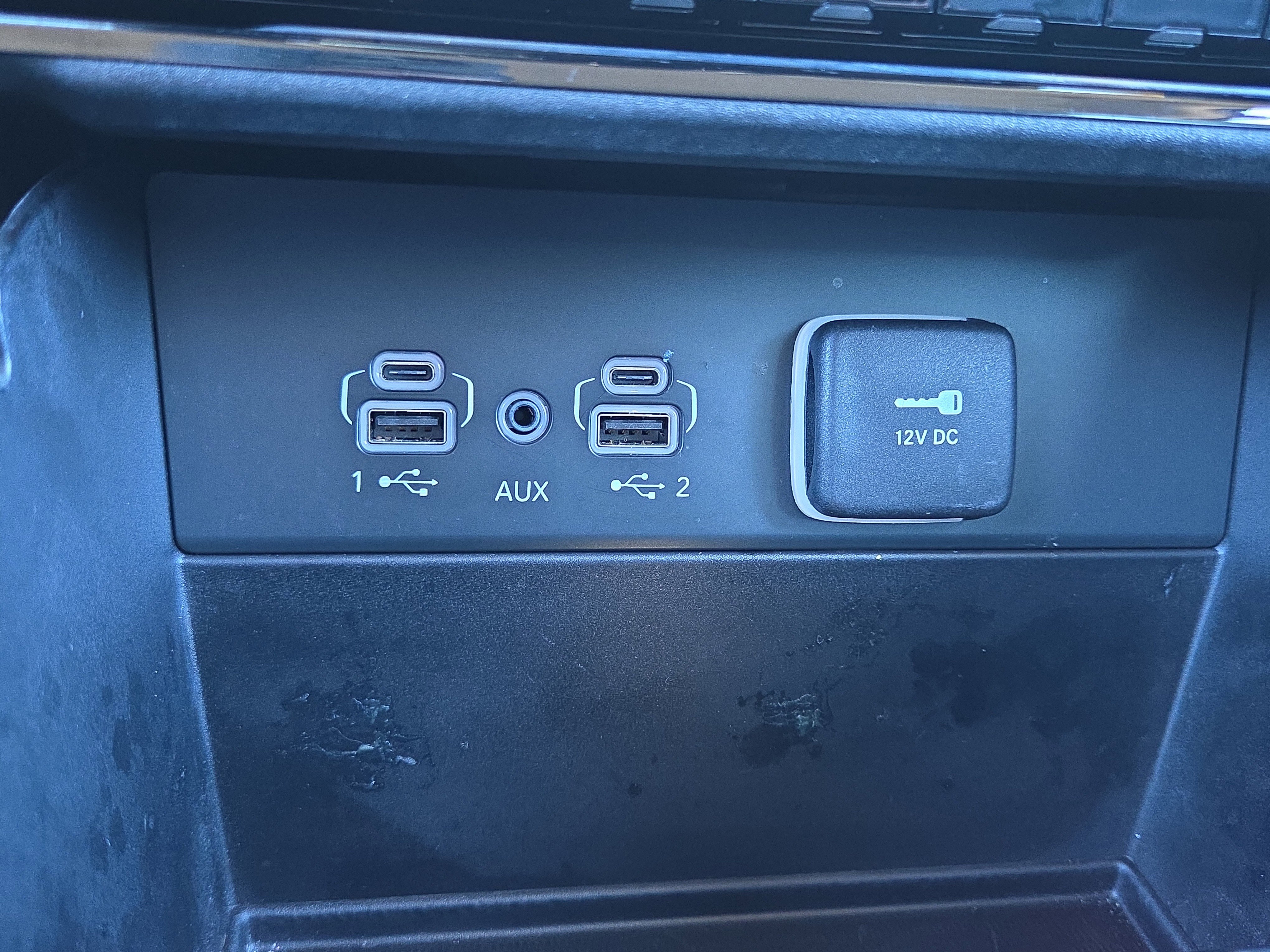 Used 2023 Jeep Grand Cherokee L Limited image 20