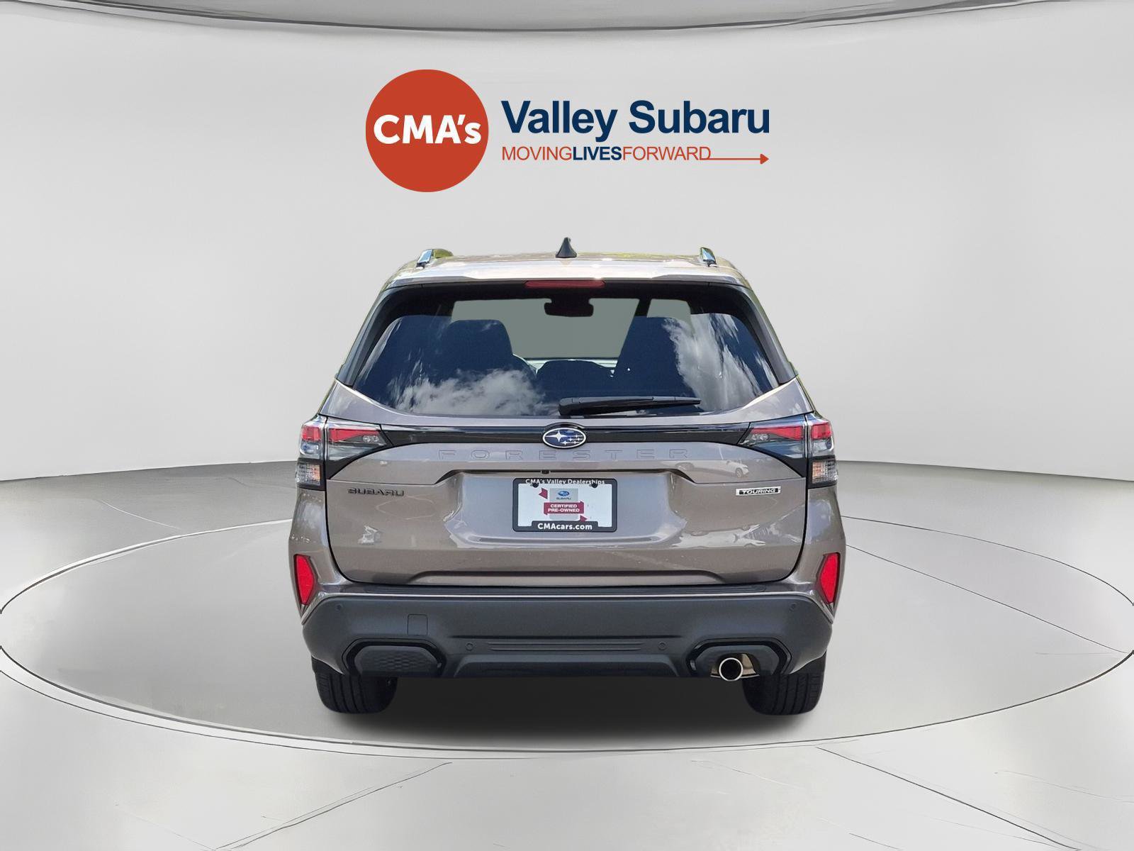 Certified 2025 Subaru Forester Touring AWD/4WD image 4
