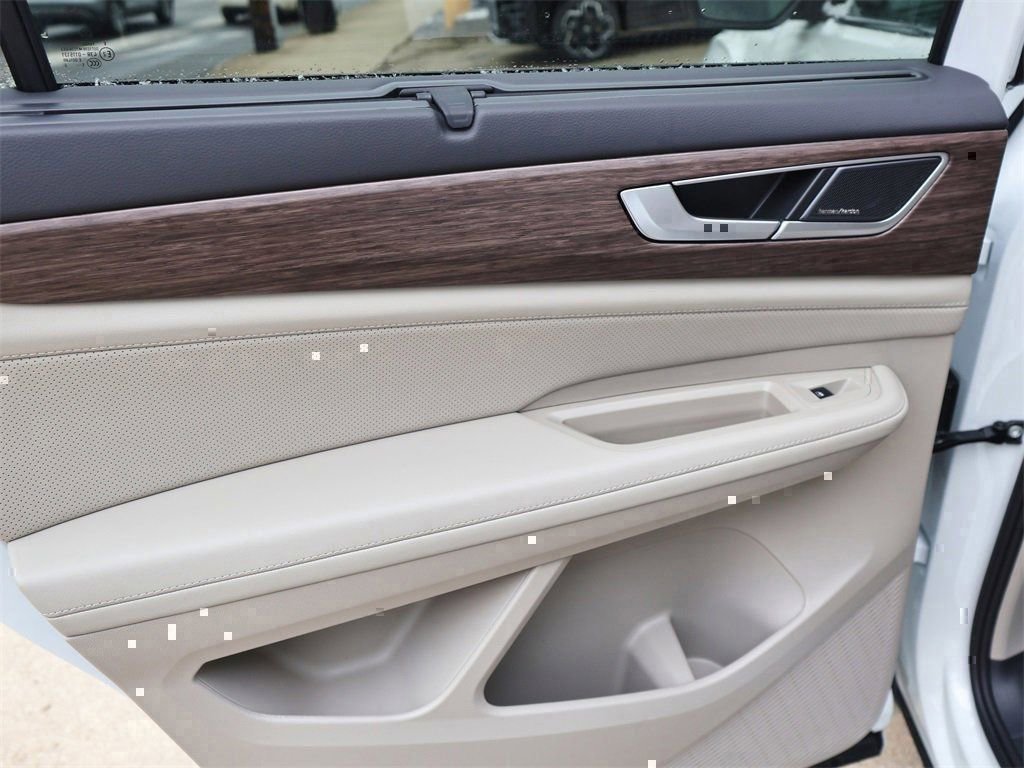 New 2026 Volkswagen Atlas SEL Premium R-Line image 17