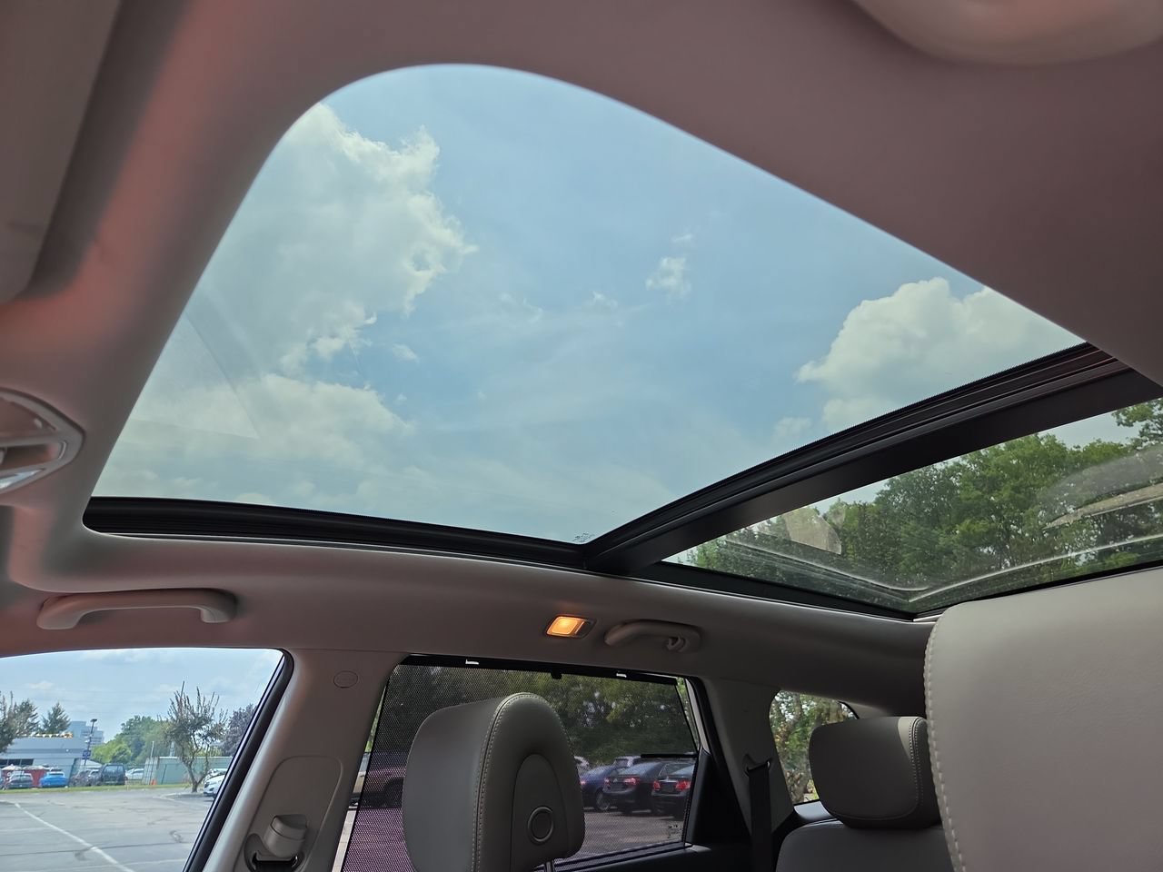 Used 2019 Hyundai Santa Fe XL FWD image 32