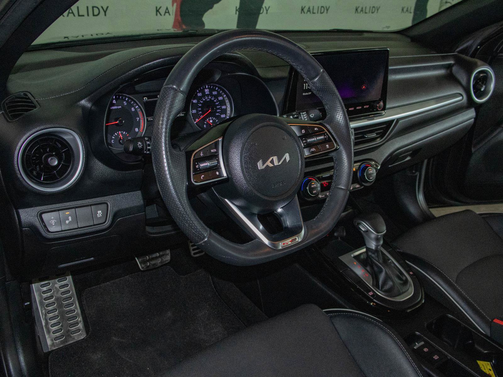 Used 2024 Kia Forte GT-Line image 6