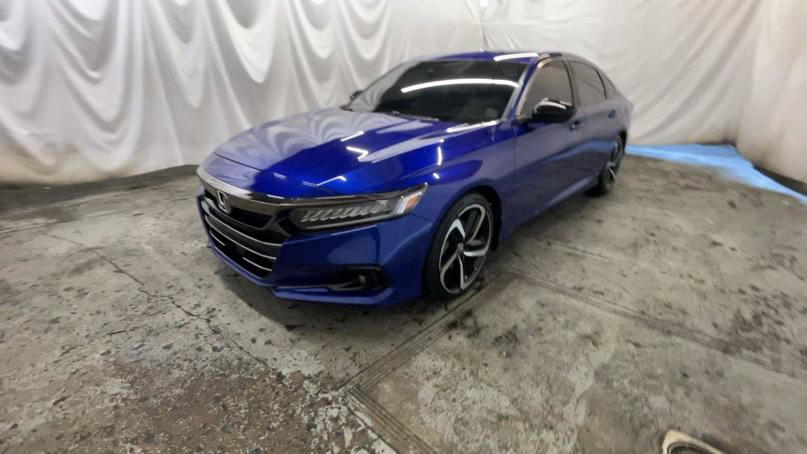 Used 2022 Honda Accord Sport image 13