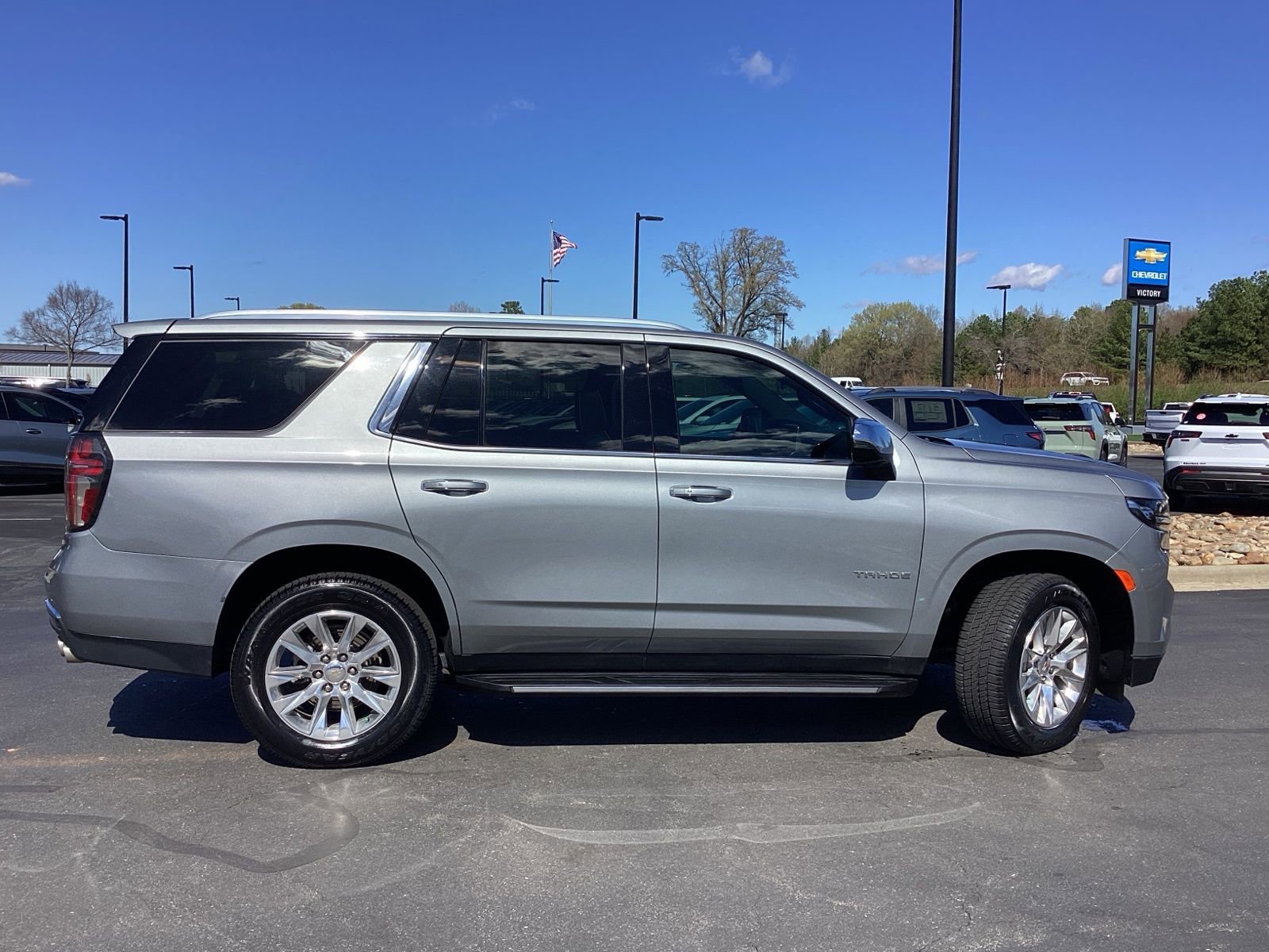 Used 2024 Chevrolet Tahoe Premier image 5