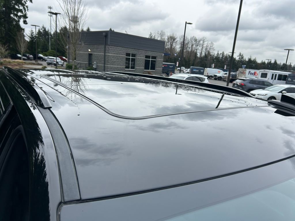 Used 2024 Chevrolet Tahoe Z71 w/ Off-Road Capability Package AWD/4WD image 28