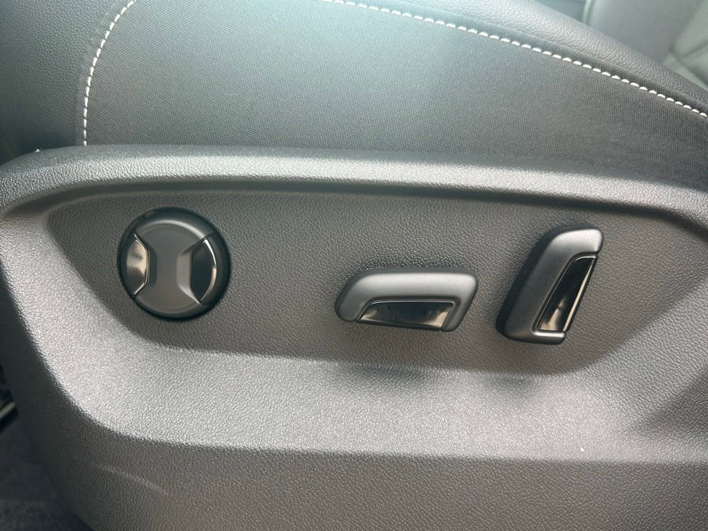 New 2026 Volkswagen Atlas SE image 52