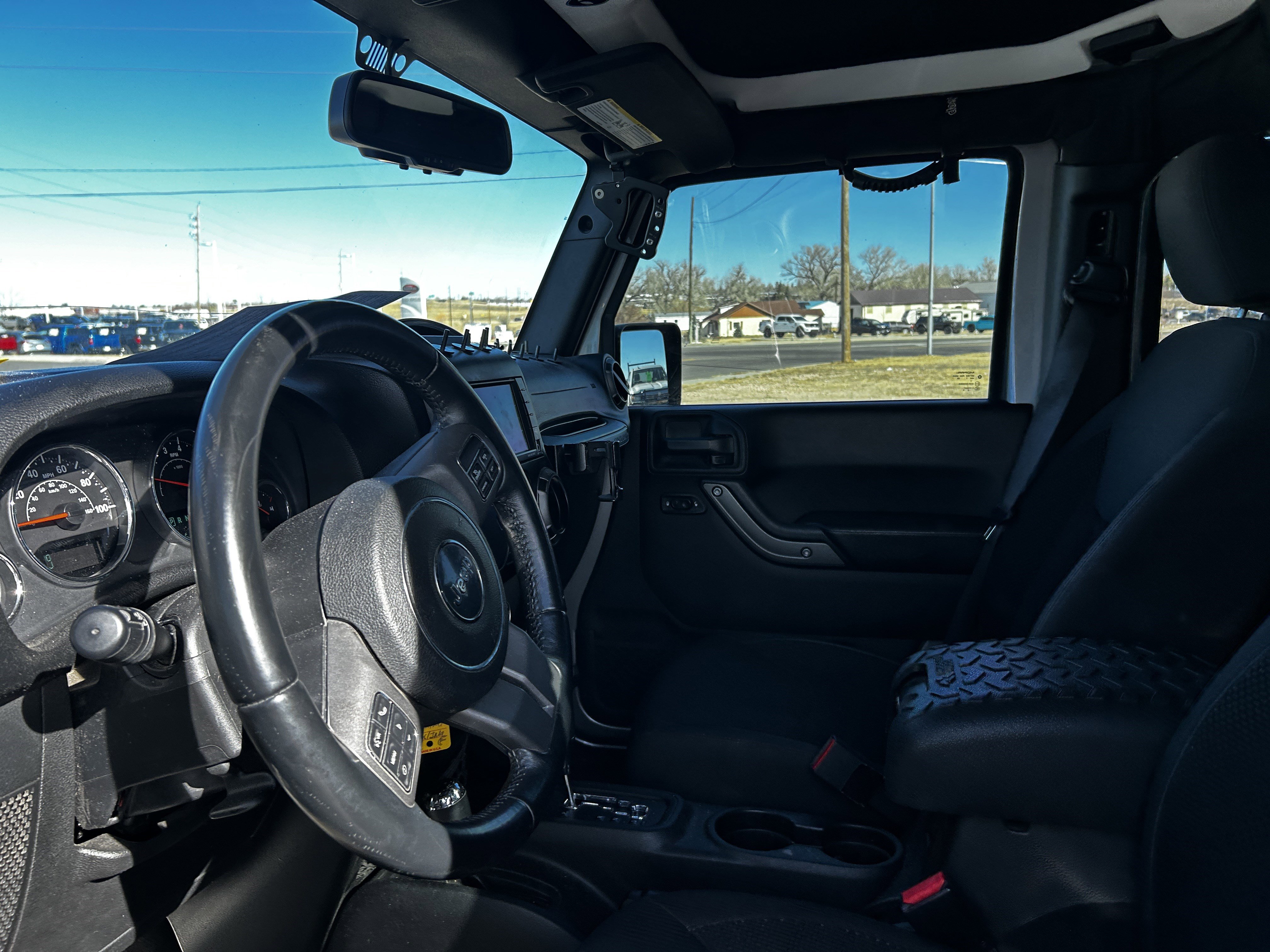 Used 2017 Jeep Wrangler Unlimited Sport image 8