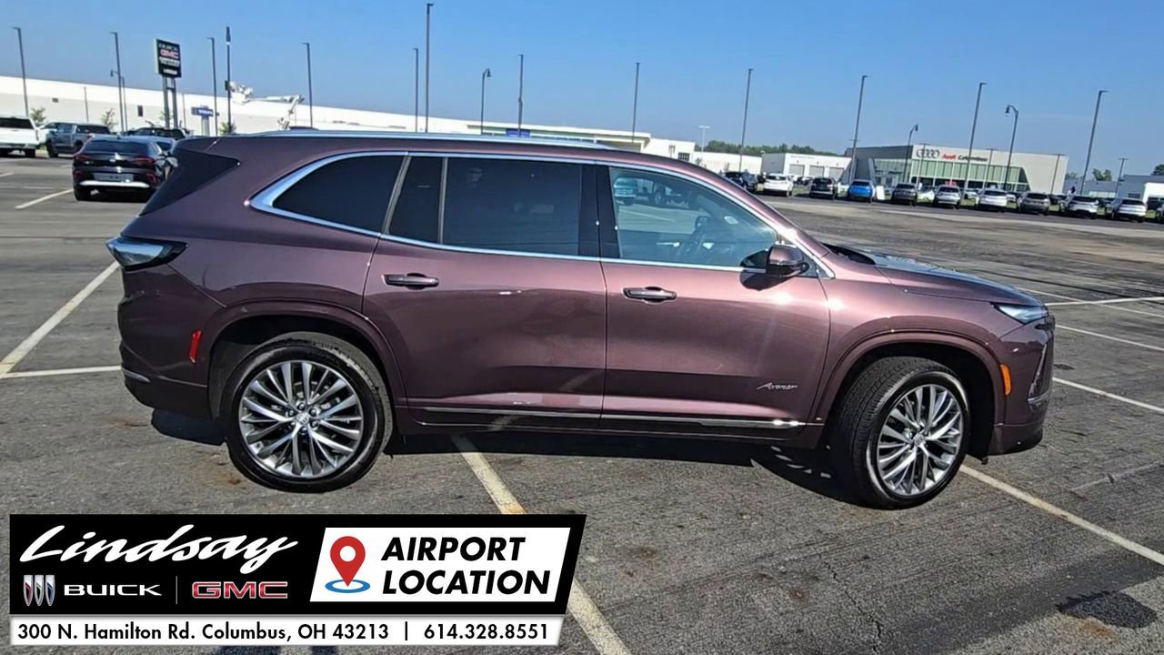 New 2026 Buick Enclave Avenir w/ LPO, Floor Liner Package image 9