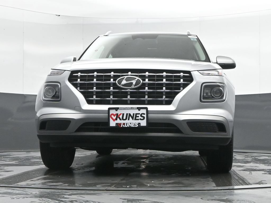 New 2026 Hyundai Venue SEL FWD image 44