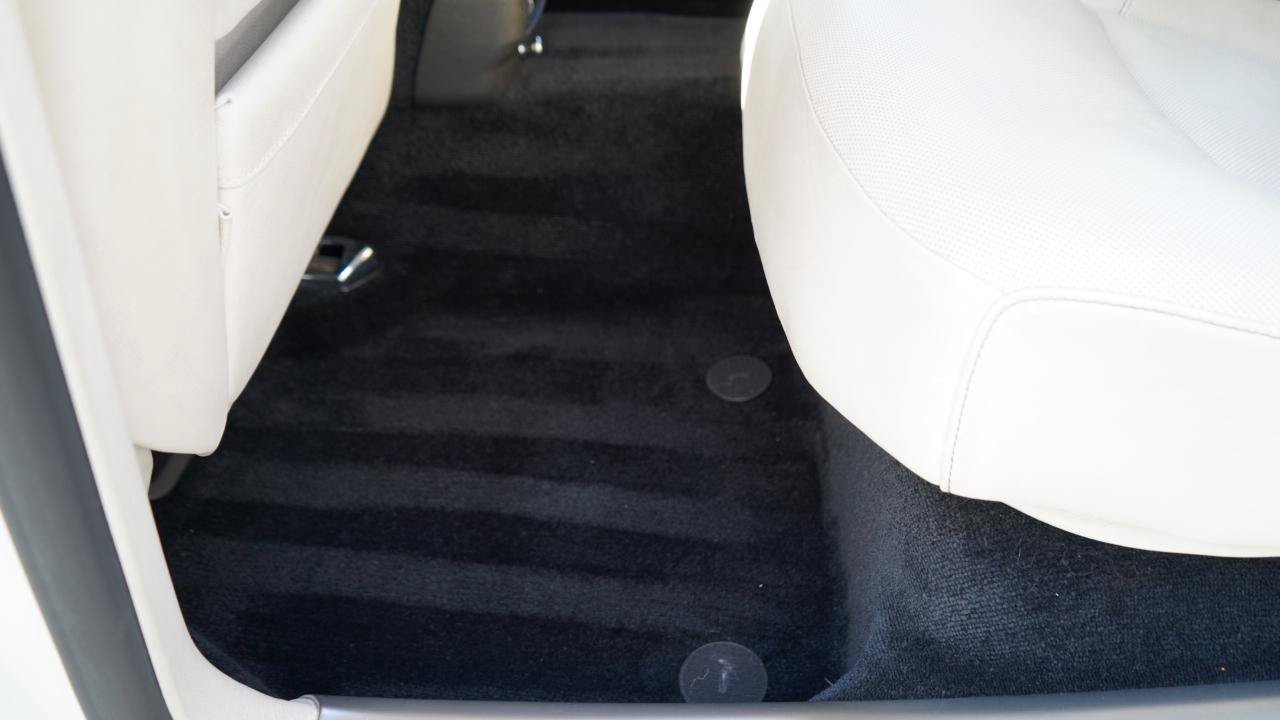 Used 2011 Rolls-Royce Ghost RWD image 45