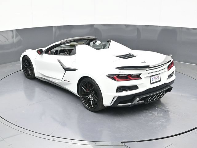 Used 2024 Chevrolet Corvette Z06 RWD image 53
