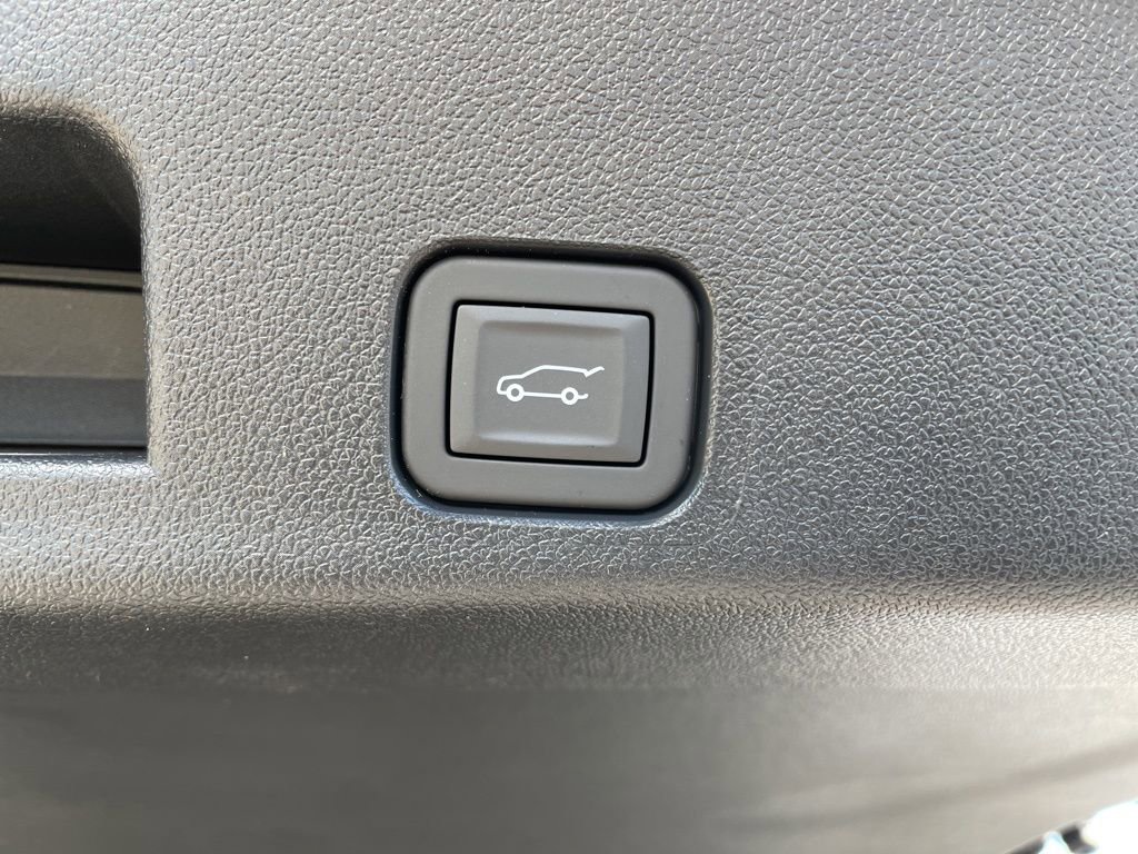 New 2026 Chevrolet Traverse LT w/ Driver Confidence Package image 50