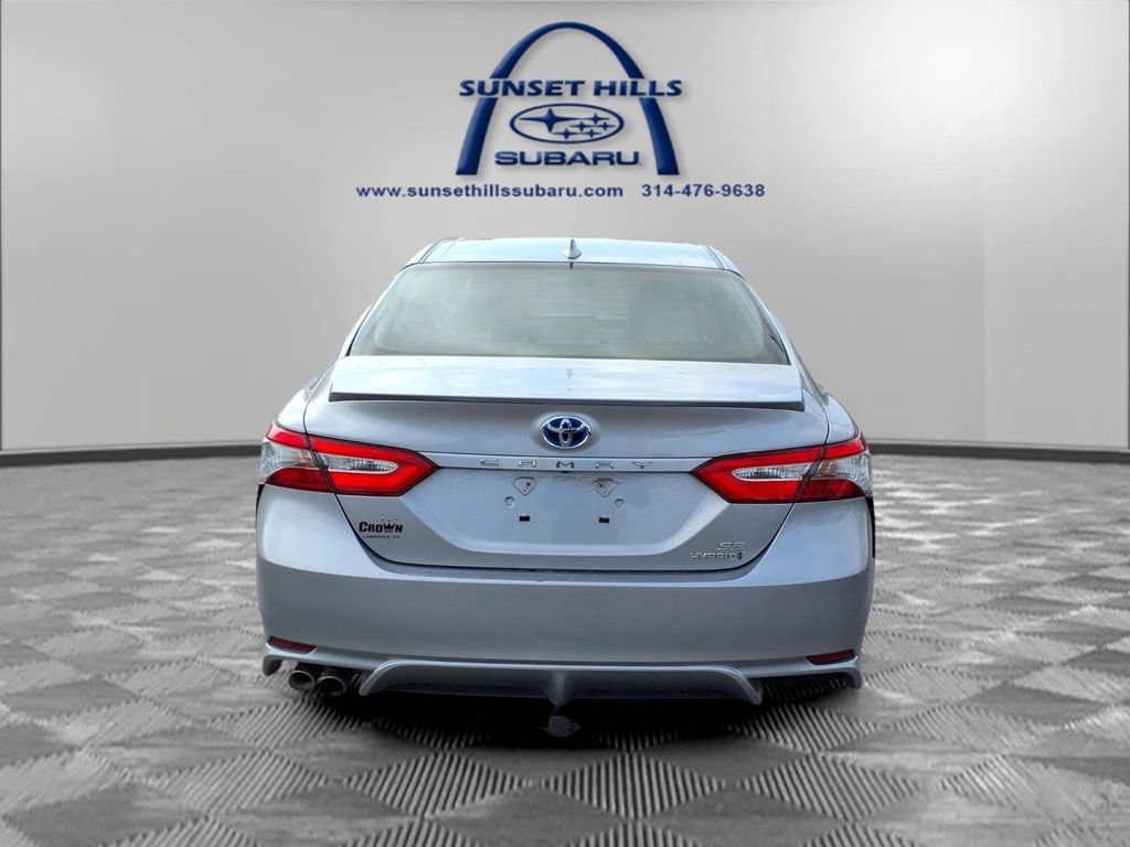 Used 2019 Toyota Camry SE w/ Sunroof Package image 20