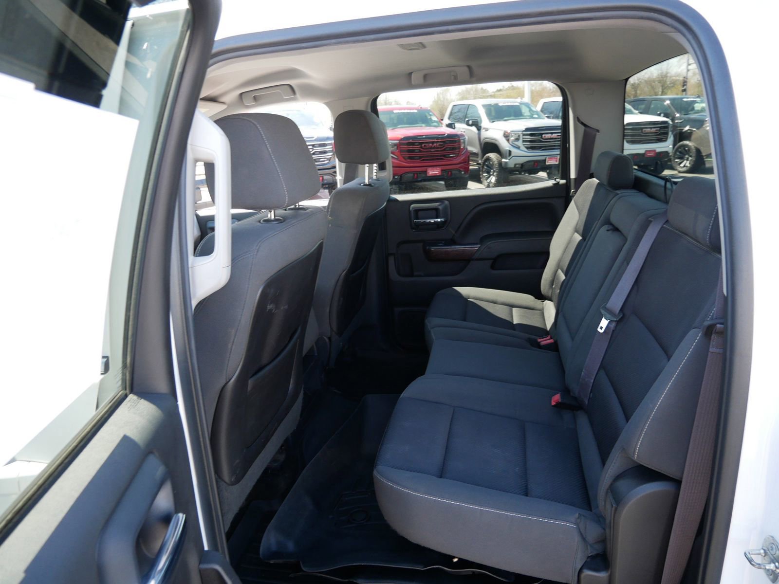 Used 2015 GMC Sierra 2500 SLE AWD/4WD image 11