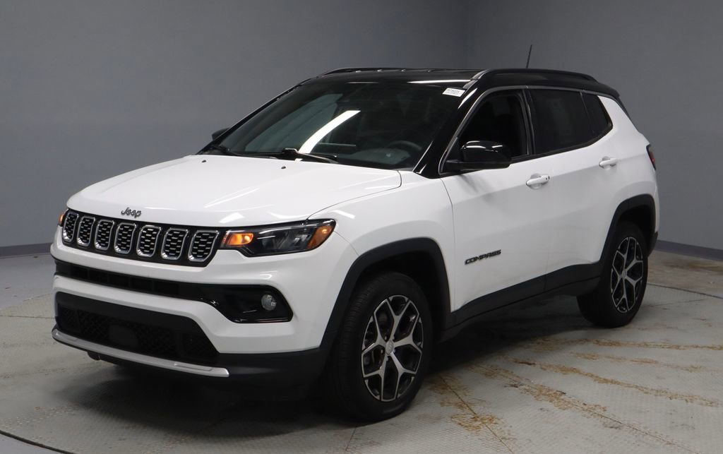 Used 2024 Jeep Compass Limited image 7