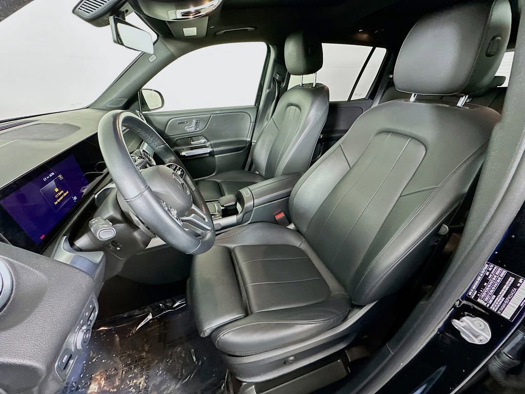 Used 2023 Mercedes-Benz GLB 250 4MATIC image 27