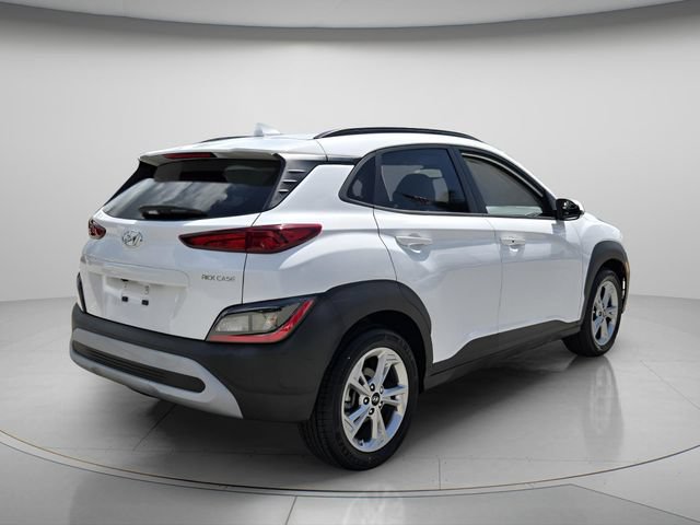 Used 2023 Hyundai Kona SEL FWD image 7