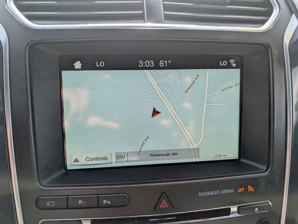 Used 2018 Ford Explorer Platinum image 19