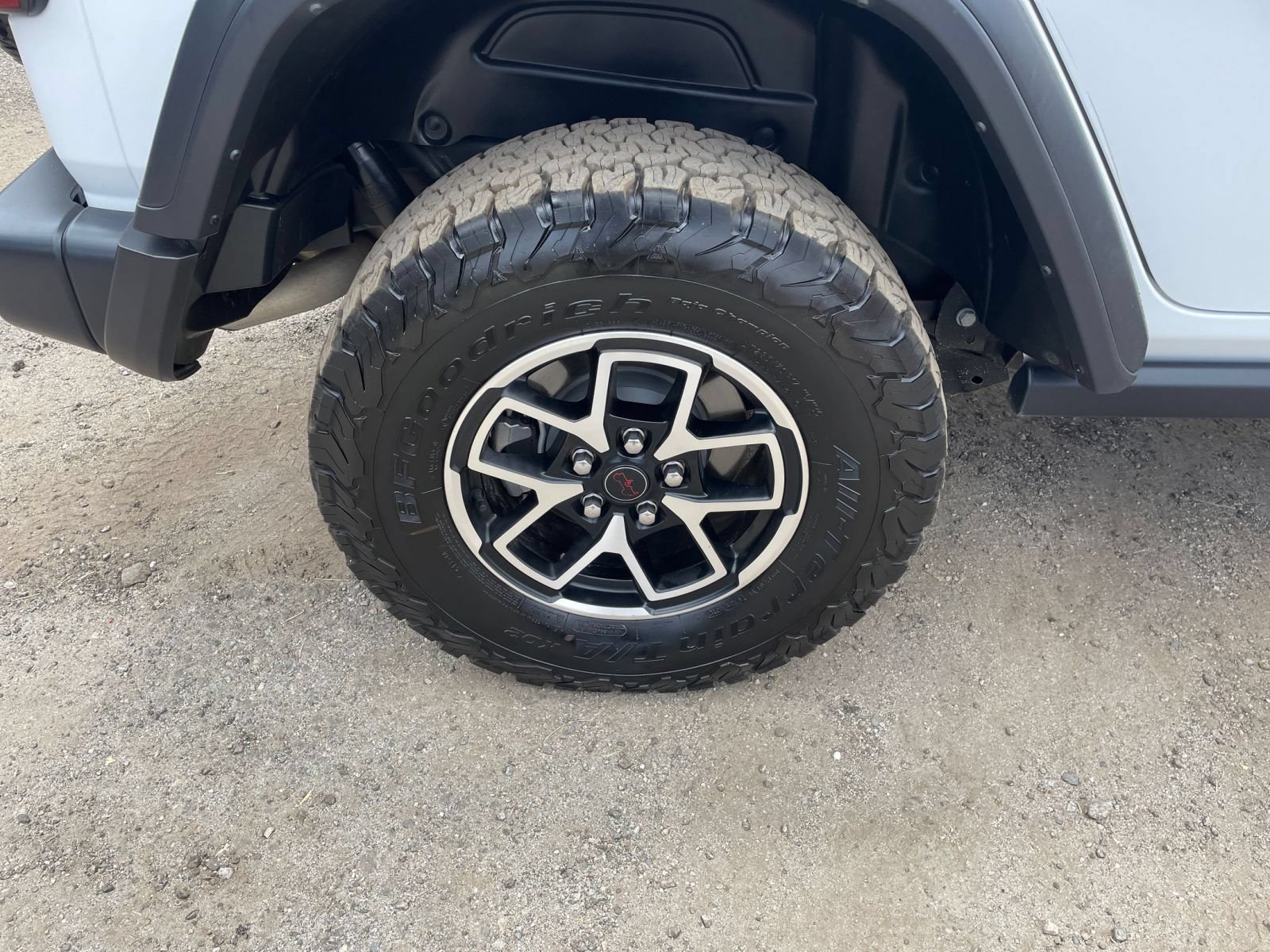 Used 2025 Jeep Wrangler Unlimited Rubicon AWD/4WD image 24