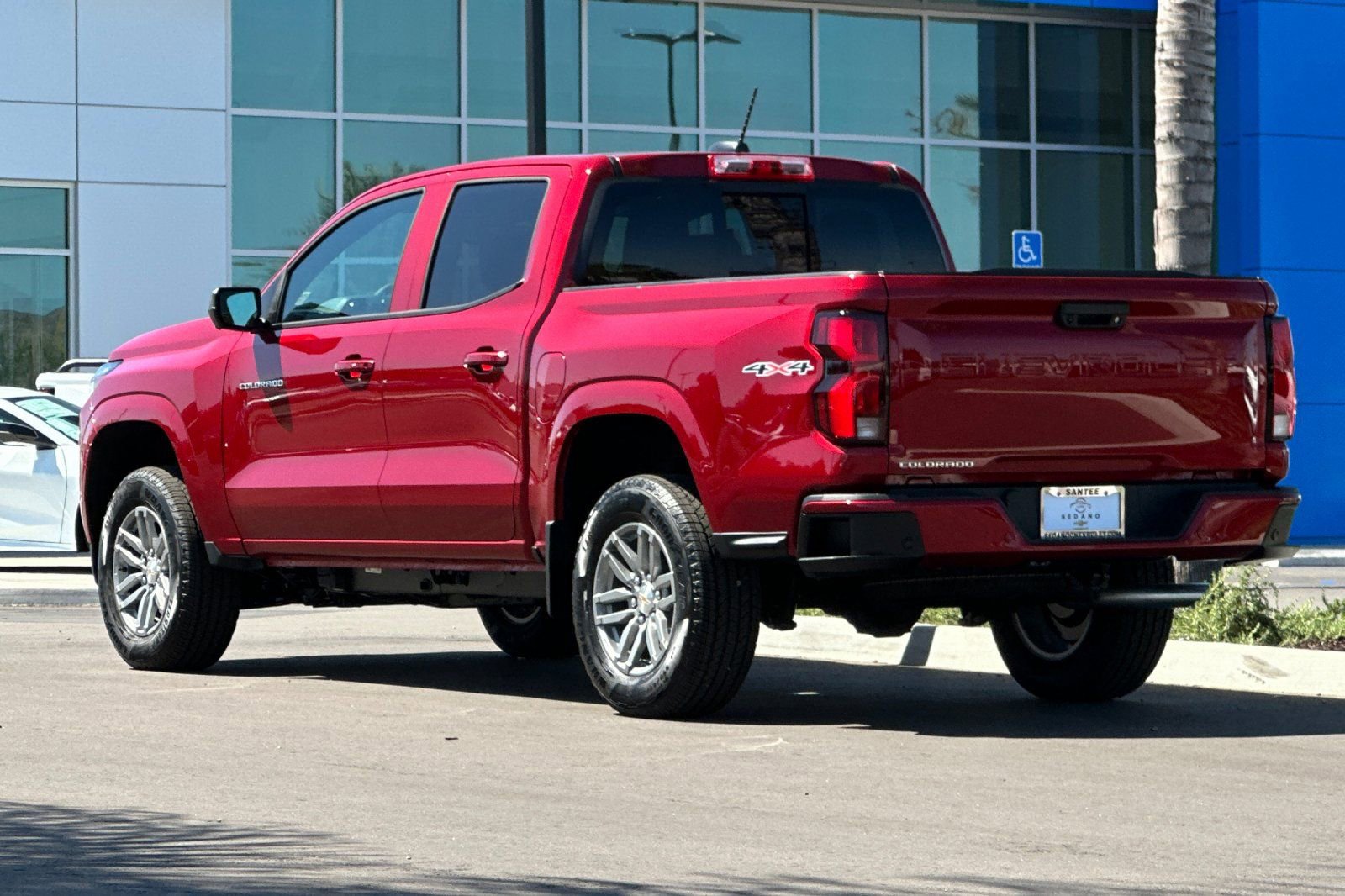 New 2026 Chevrolet Colorado LT w/ LT Convenience Package AWD/4WD image 6