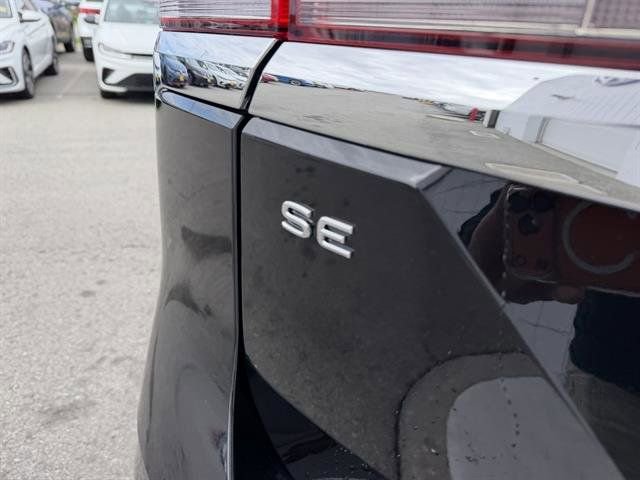 New 2026 Volkswagen Atlas SE image 10