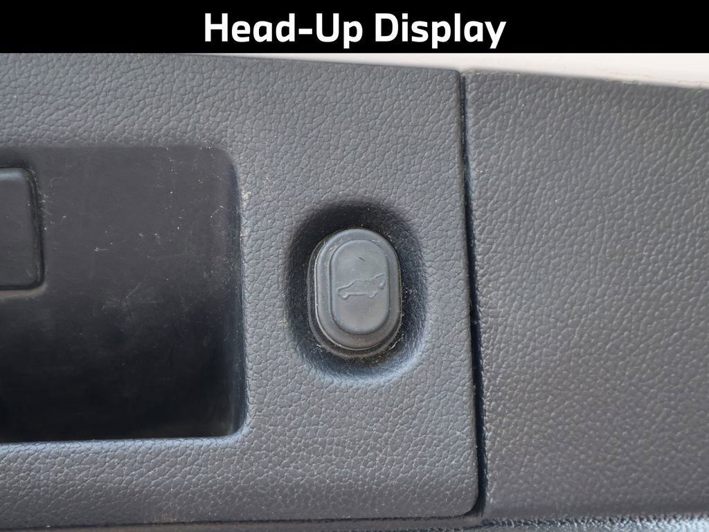 Used 2019 Chevrolet Suburban Premier w/ Premier Plus Edition AWD/4WD image 22