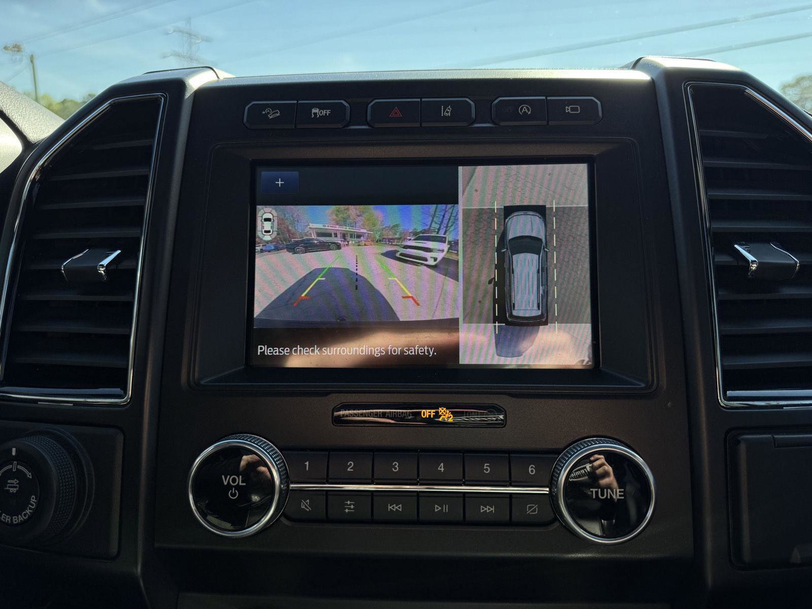 Used 2021 Ford Expedition Max Limited image 24