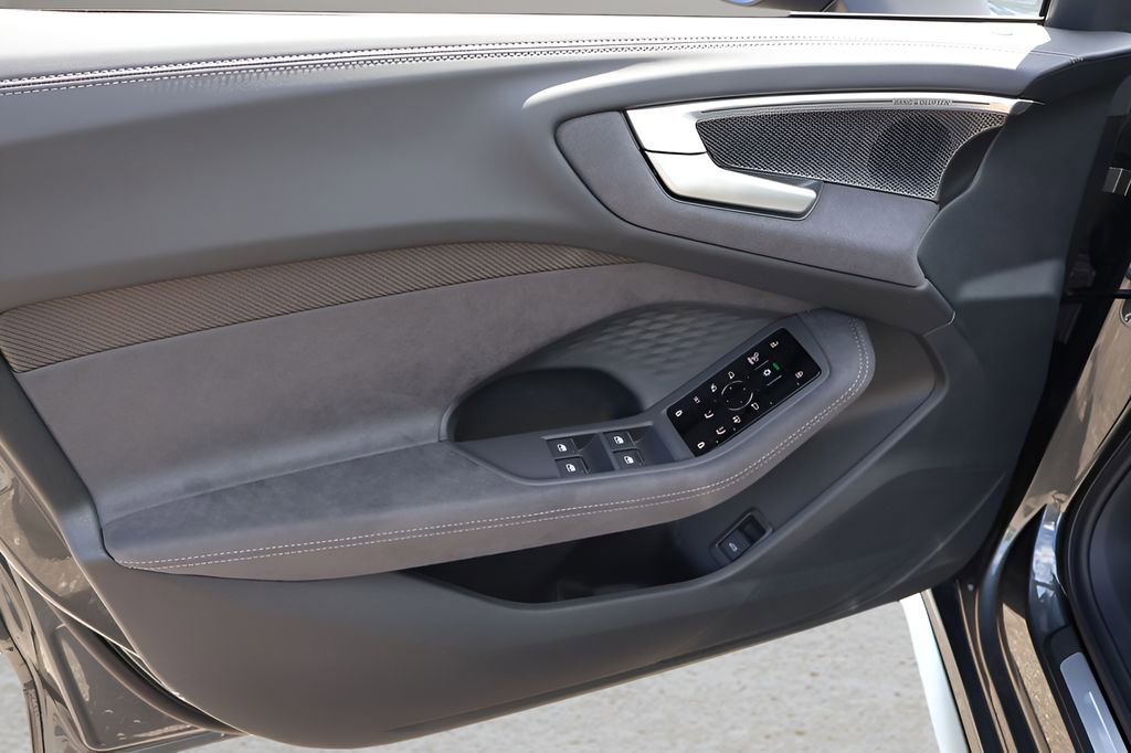 New 2026 Audi S5 Premium Plus AWD/4WD image 9