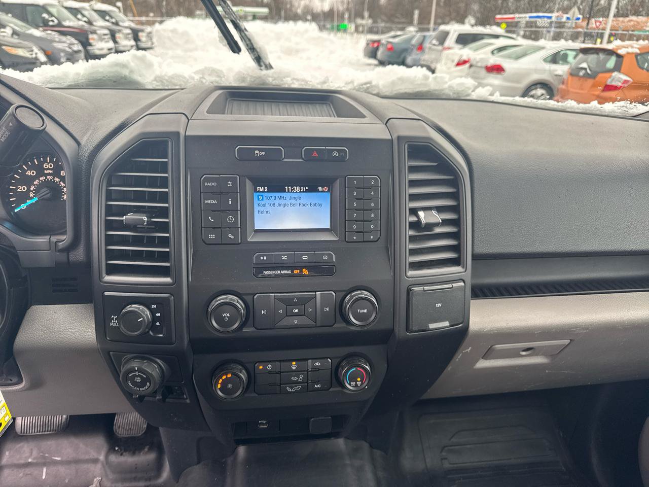 Used 2020 Ford F150 XL w/ Equipment Group 101A Mid AWD/4WD image 10